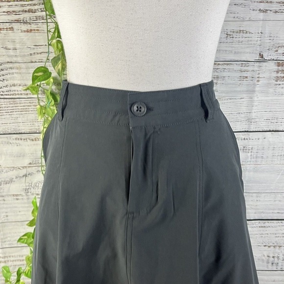 Eddie Bauer Skirt Skort size 8 Classic Black Short Swing Athletic Sports Modest - Picture 2 of 13